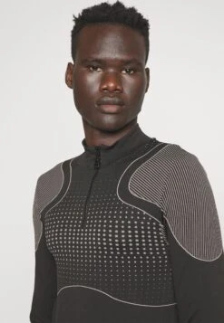 YOURTURN Jaquard Sports Unisex - Longsleeve - Black 9 YOURTURN Jaquard Sports Unisex - Longsleeve - Black -YOURTURN Verkoopwinkel 03d573d10a2741569f9bca3dde9bb1ac