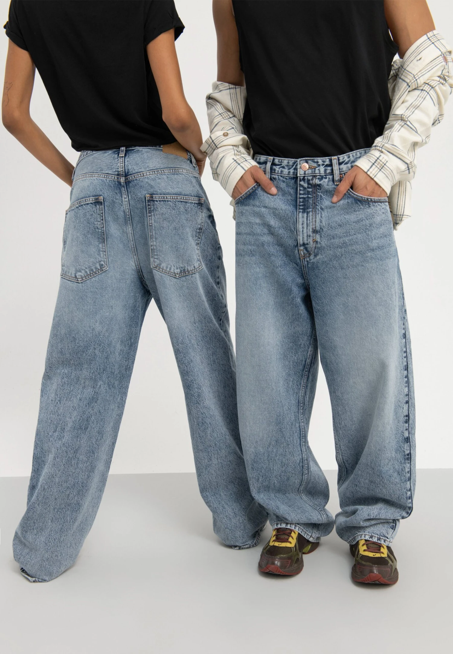 YOURTURN Baggy Jeans Unisex - Relaxed Fit Jeans - Dark Blue Denim 1 YOURTURN Baggy Jeans Unisex - Relaxed Fit Jeans - Dark Blue Denim