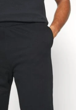 YOURTURN Unisex - Trainingsbroek - Black 14 YOURTURN Unisex - Trainingsbroek - Black -YOURTURN Verkoopwinkel 07c1b5cdab9b40debc97178217a47ad0