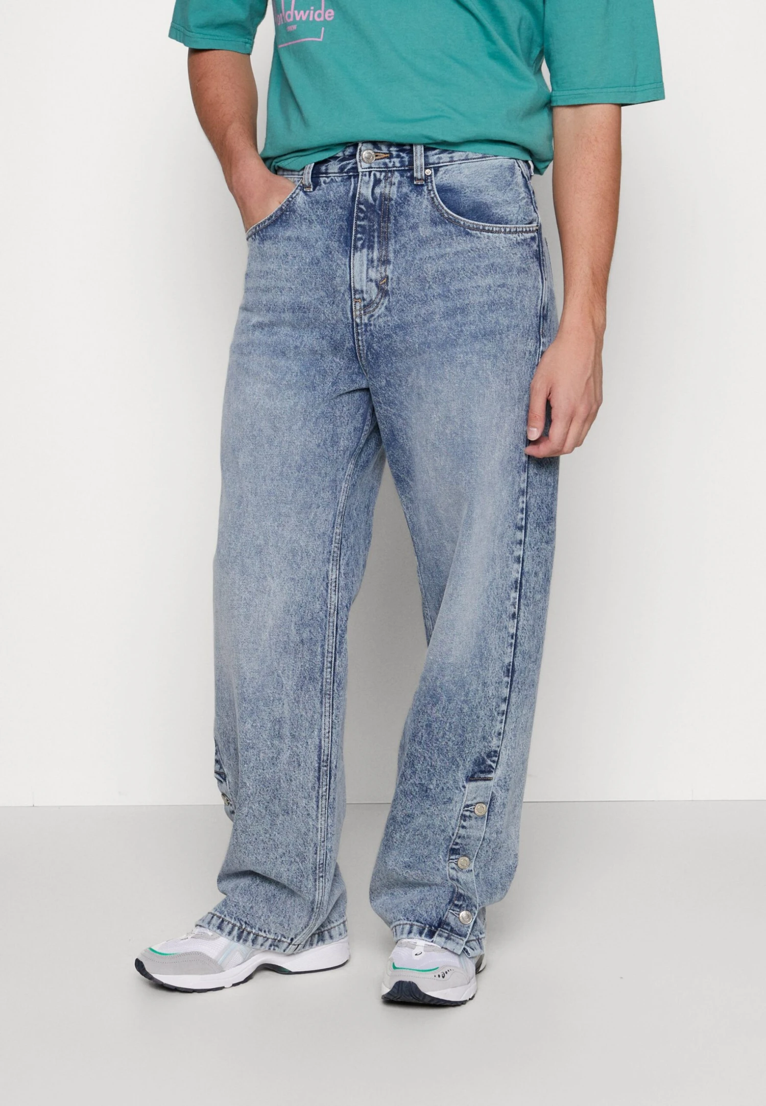 YOURTURN Unisex - Relaxed Fit Jeans - Light Blue Denim 3 YOURTURN Unisex - Relaxed Fit Jeans - Light Blue Denim - Afbeelding 3