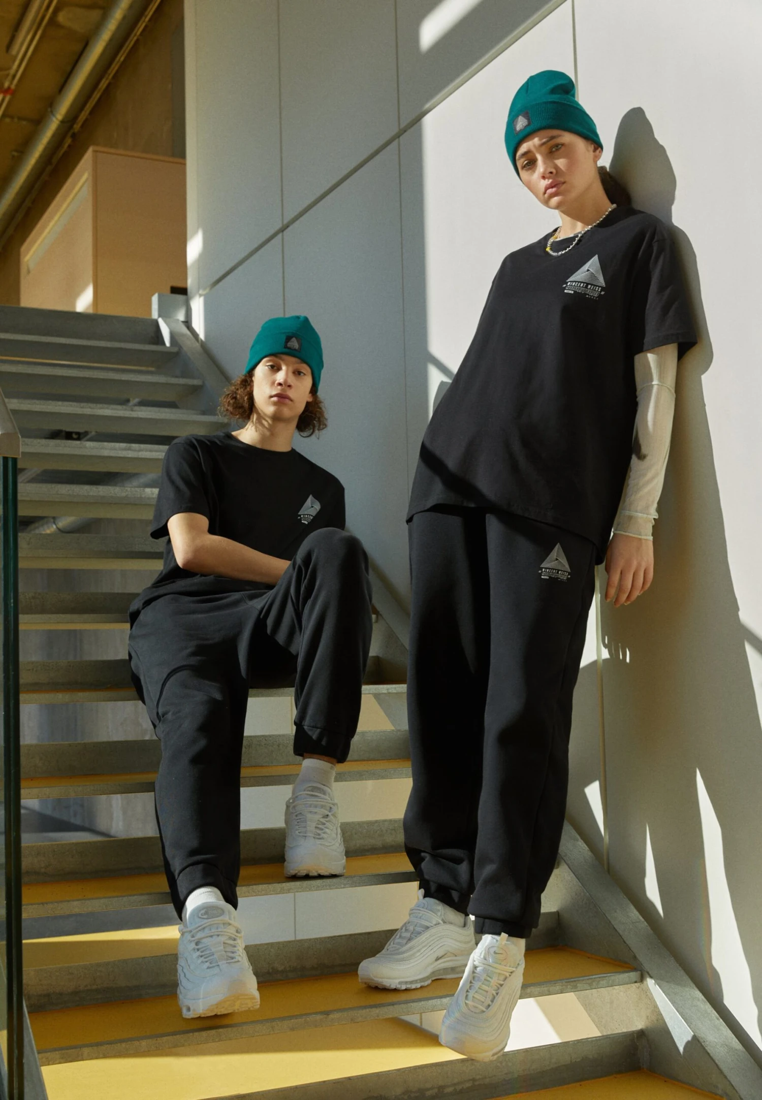 YOURTURN Wincent Weiss Basic - Trainingsbroek - Black 1 YOURTURN Wincent Weiss Basic - Trainingsbroek - Black