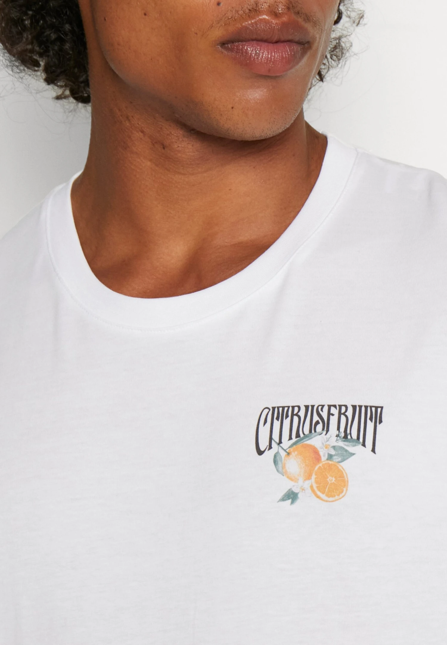 YOURTURN Orange Fruit Graphic Tee- T-Shirt Print - White 6 YOURTURN Orange Fruit Graphic Tee- T-Shirt Print - White - Afbeelding 6