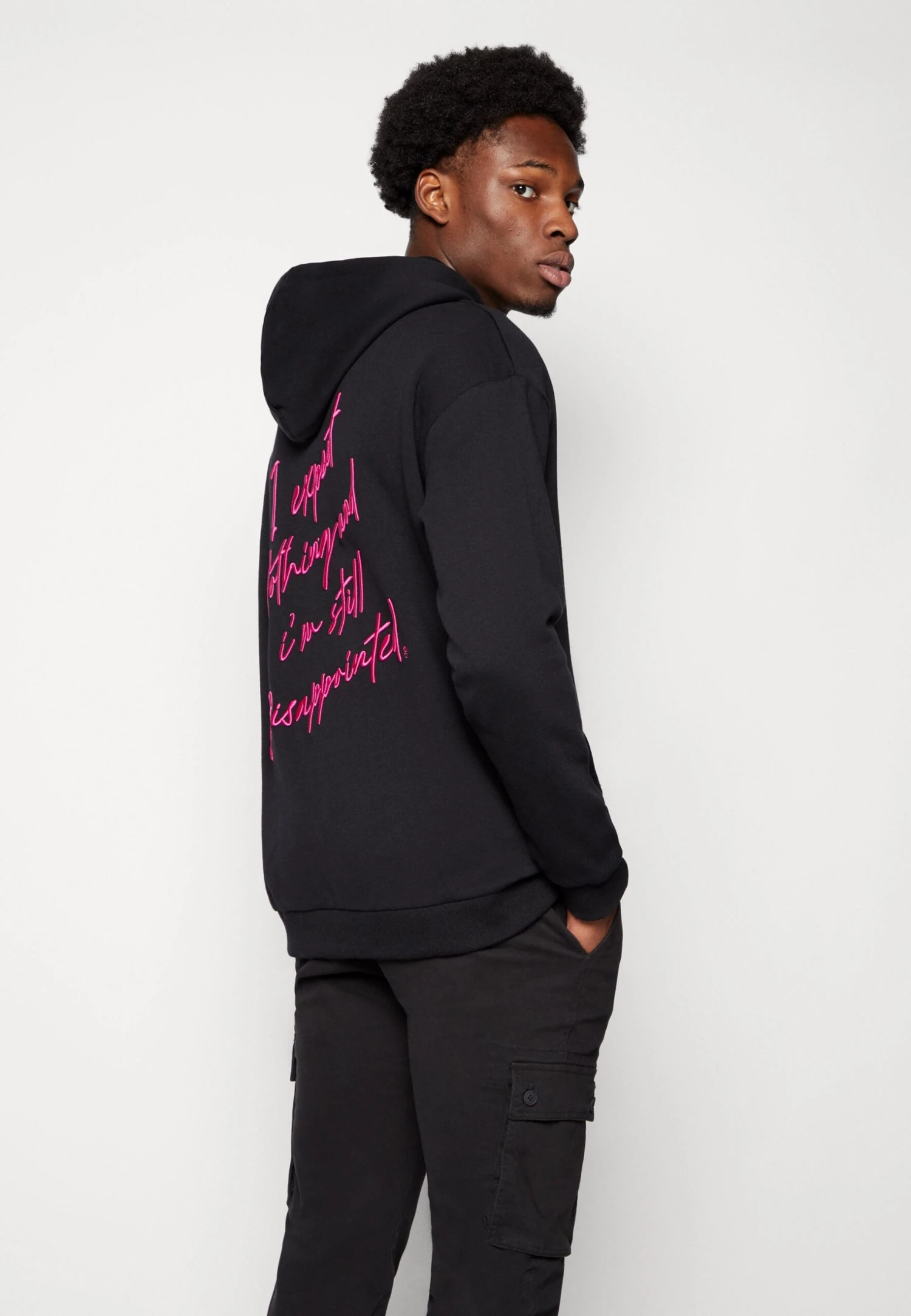 YOURTURN Embroidered Text Hoodie Unisex - Hoodie - Black 4 YOURTURN Embroidered Text Hoodie Unisex - Hoodie - Black - Afbeelding 4
