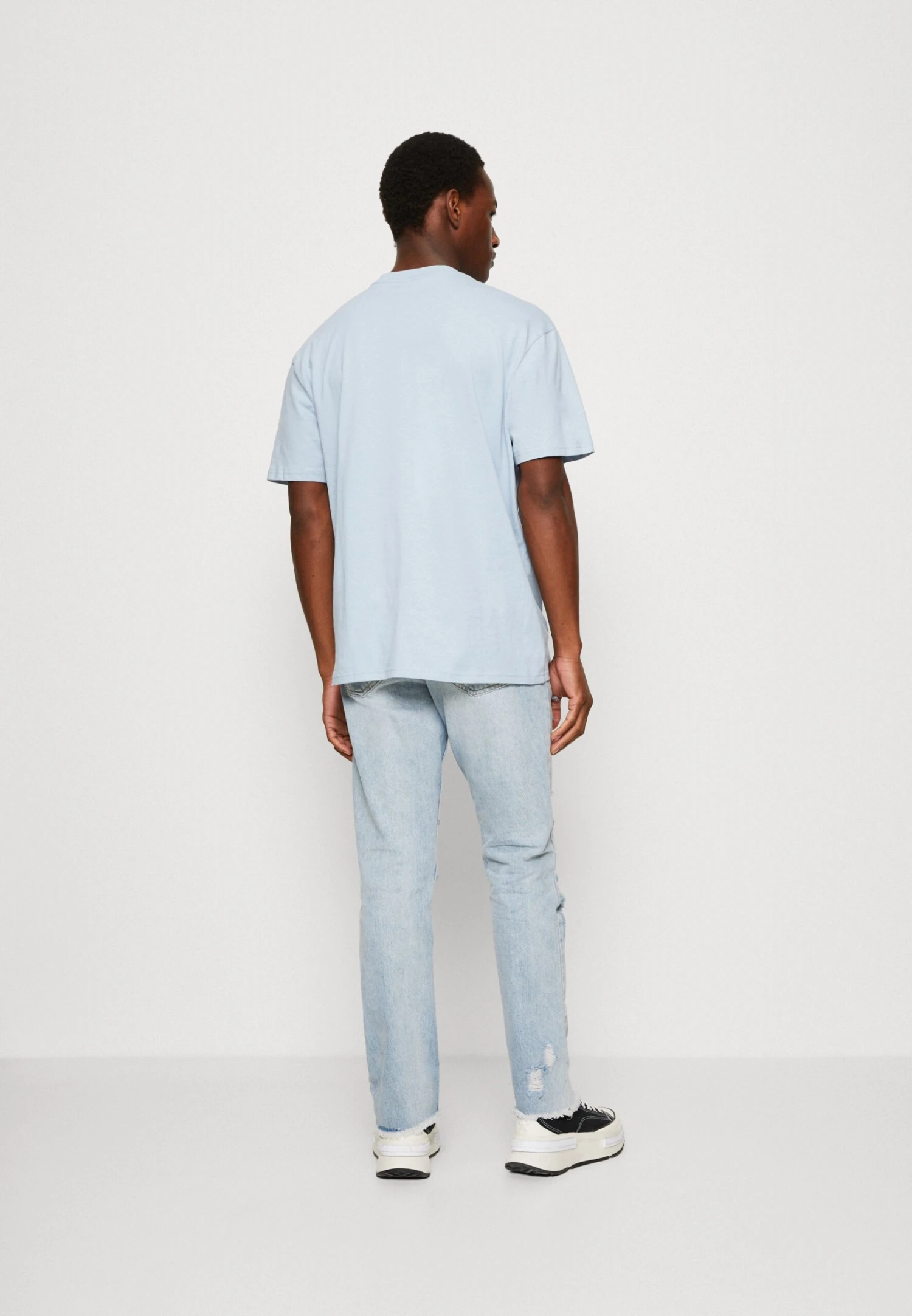 YOURTURN Unisex - T-Shirt Print - Light Blue 3 YOURTURN Unisex - T-Shirt Print - Light Blue - Afbeelding 3