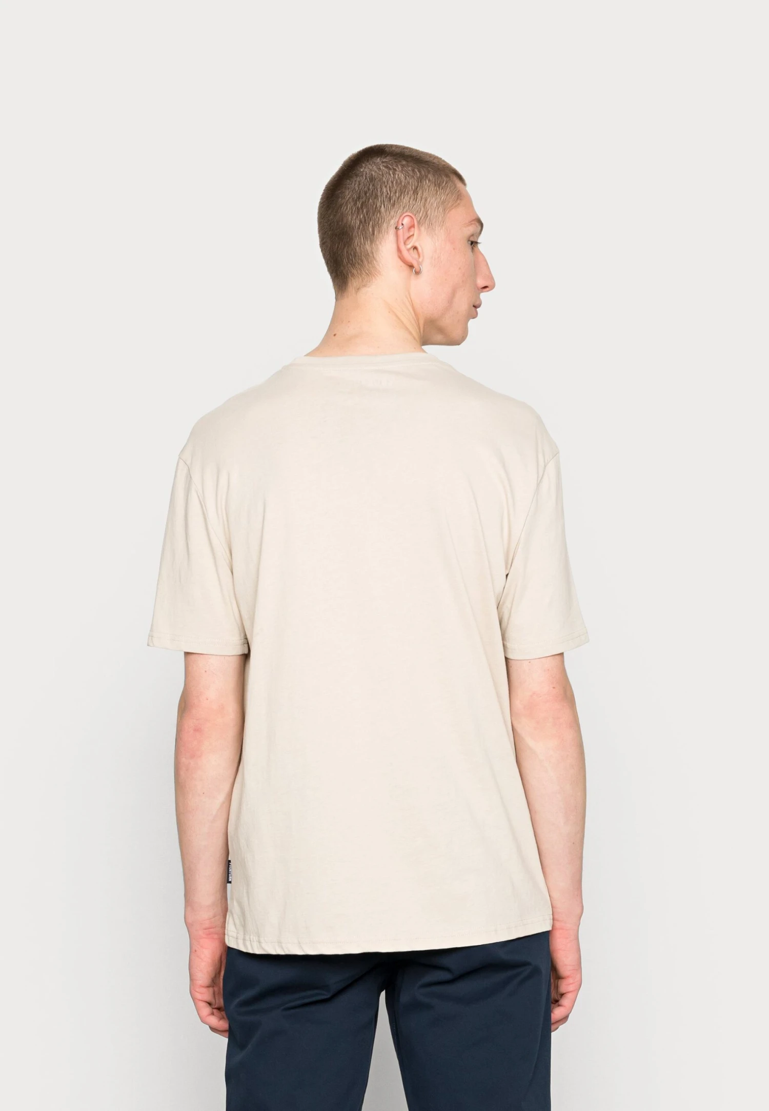 YOURTURN Unisex 5 Pack - T-Shirt Basic - Dark Grey/White/Beige 3 YOURTURN Unisex 5 Pack - T-Shirt Basic - Dark Grey/White/Beige - Afbeelding 3