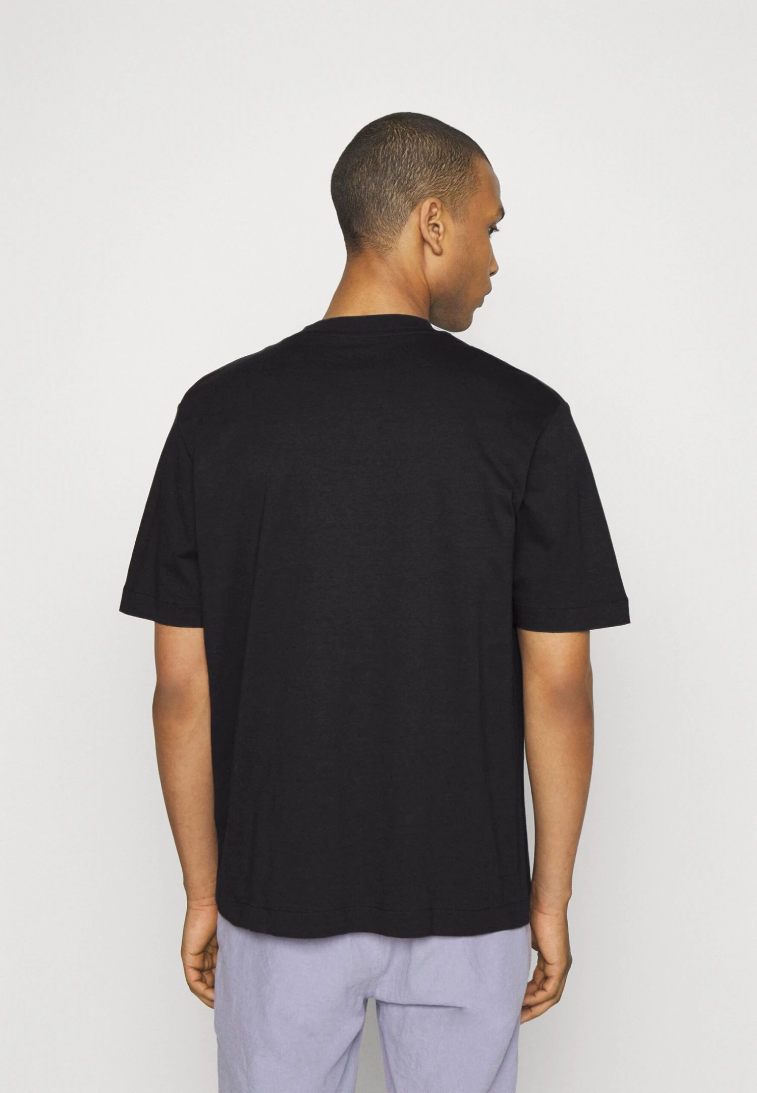 YOURTURN Tee Unisex - T-Shirt Print - Black 3 YOURTURN Tee Unisex - T-Shirt Print - Black - Afbeelding 3