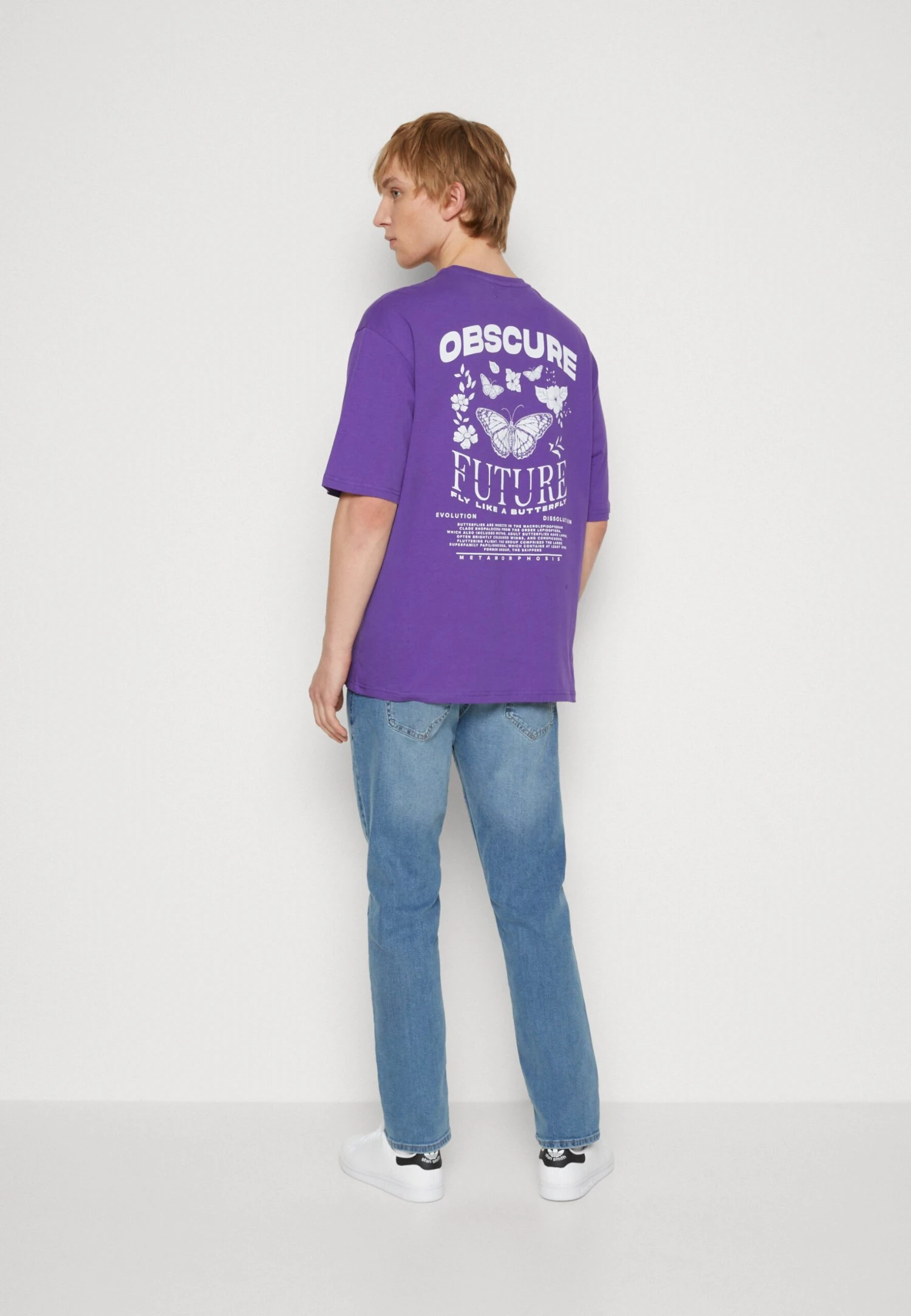 YOURTURN Nostalgia Future Tee Unisex - T-Shirt Print - Purple 3 YOURTURN Nostalgia Future Tee Unisex - T-Shirt Print - Purple - Afbeelding 3
