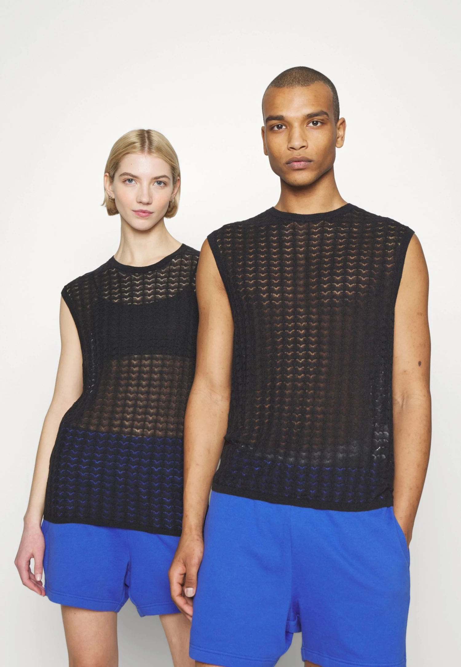 YOURTURN Sheer- Trui - Black 1 YOURTURN Sheer- Trui - Black