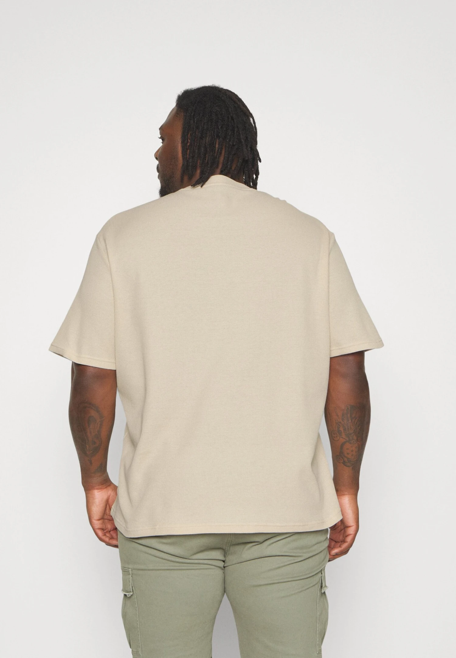 YOURTURN Unisex - T-Shirt Basic -Light Green/ Off-White 3 YOURTURN Unisex - T-Shirt Basic -Light Green/ Off-White - Afbeelding 3