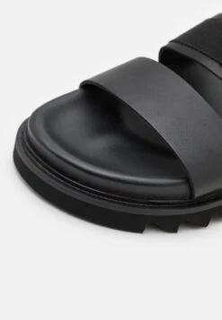 YOURTURN Unisex - Sandalen - Black 11 YOURTURN Unisex - Sandalen - Black -YOURTURN Verkoopwinkel 3072e5cab4ef4153b3cfbe3a9d4f4078