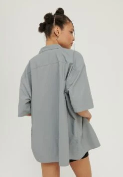 YOURTURN Unisex - Overhemdblouse - Grey 7 YOURTURN Unisex - Overhemdblouse - Grey -YOURTURN Verkoopwinkel 384df543068e4bb9a671434c0047e63b