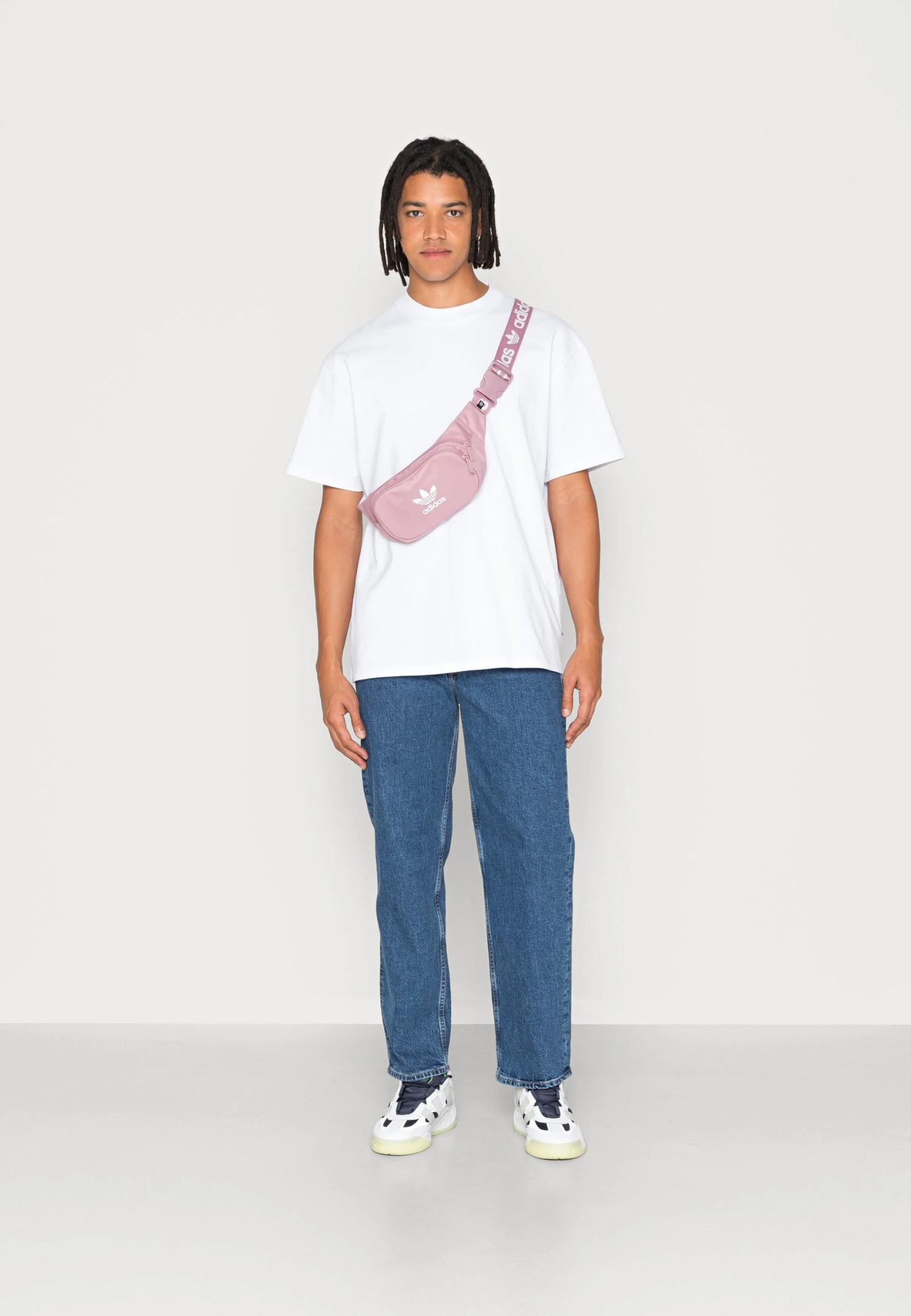 YOURTURN Heavy Weight Tee Unisex - T-Shirt Basic - White 2 YOURTURN Heavy Weight Tee Unisex - T-Shirt Basic - White - Afbeelding 2