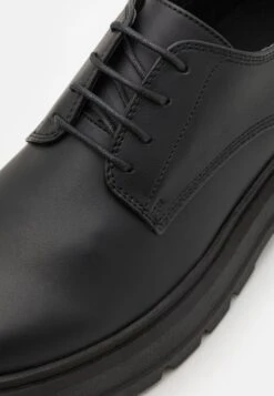 YOURTURN Unisex - Veterschoenen - Black -YOURTURN Verkoopwinkel 43d69cd400b84e0fa3a934e147dca544