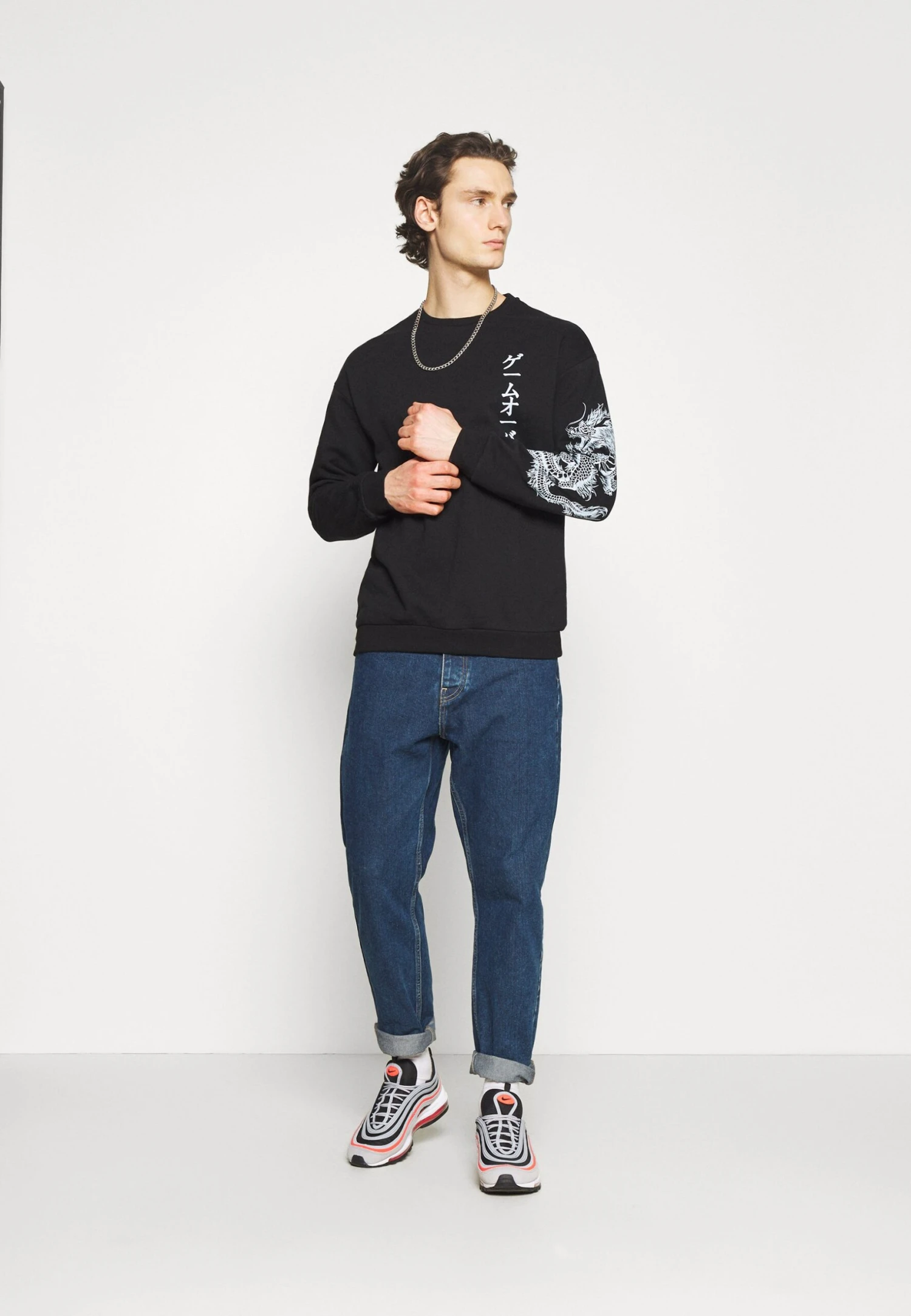 YOURTURN Sweater - Black 2 YOURTURN Sweater - Black - Afbeelding 2