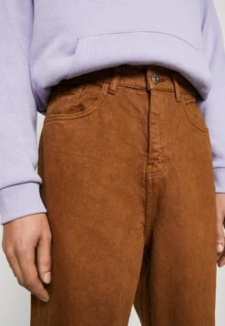 YOURTURN Unisex - Relaxed Fit Jeans - Brown 9 YOURTURN Unisex - Relaxed Fit Jeans - Brown -YOURTURN Verkoopwinkel 4a0c1c6c7d0c4c14988d7d840e4ff84f