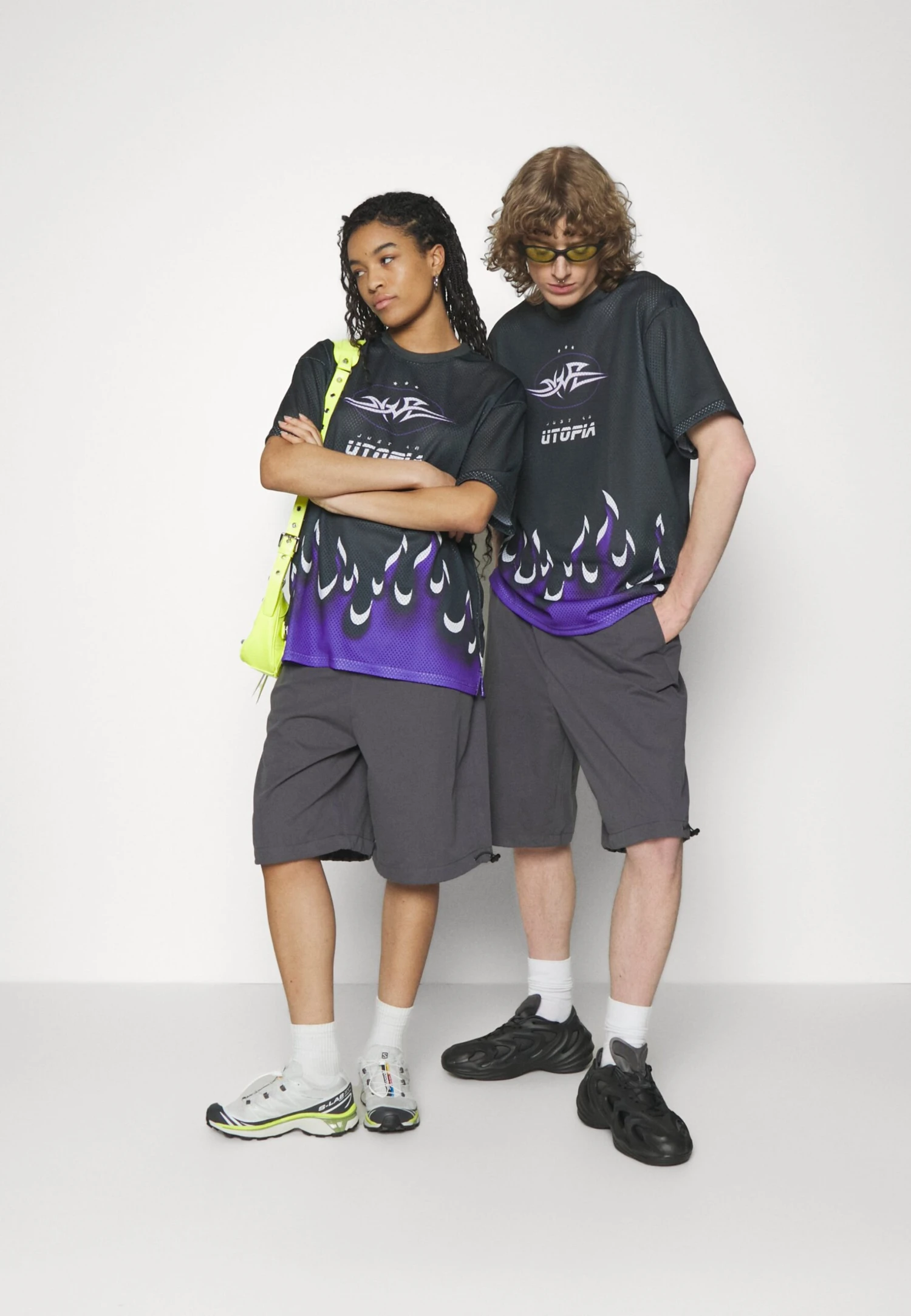 YOURTURN Genderless Parachute - Shorts - Dark Grey 2 YOURTURN Genderless Parachute - Shorts - Dark Grey - Afbeelding 2