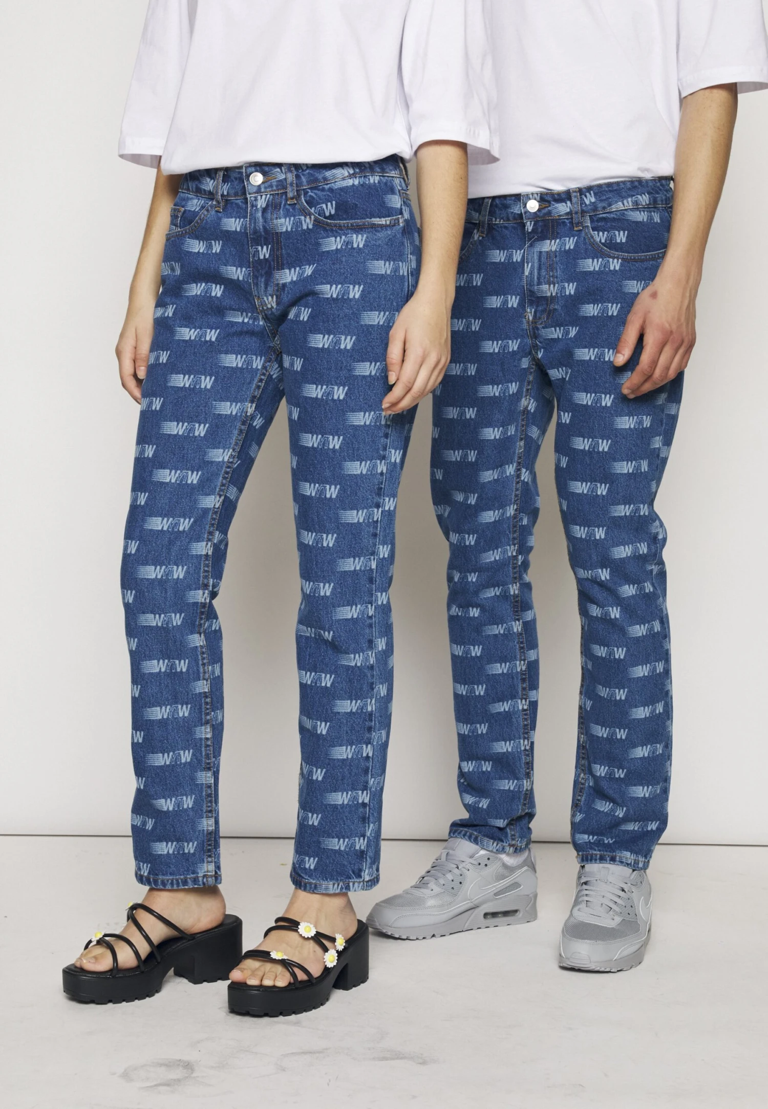 YOURTURN WincentWeiss Unisex - Straight Leg Jeans - Blue Denim 3 YOURTURN WincentWeiss Unisex - Straight Leg Jeans - Blue Denim - Afbeelding 3