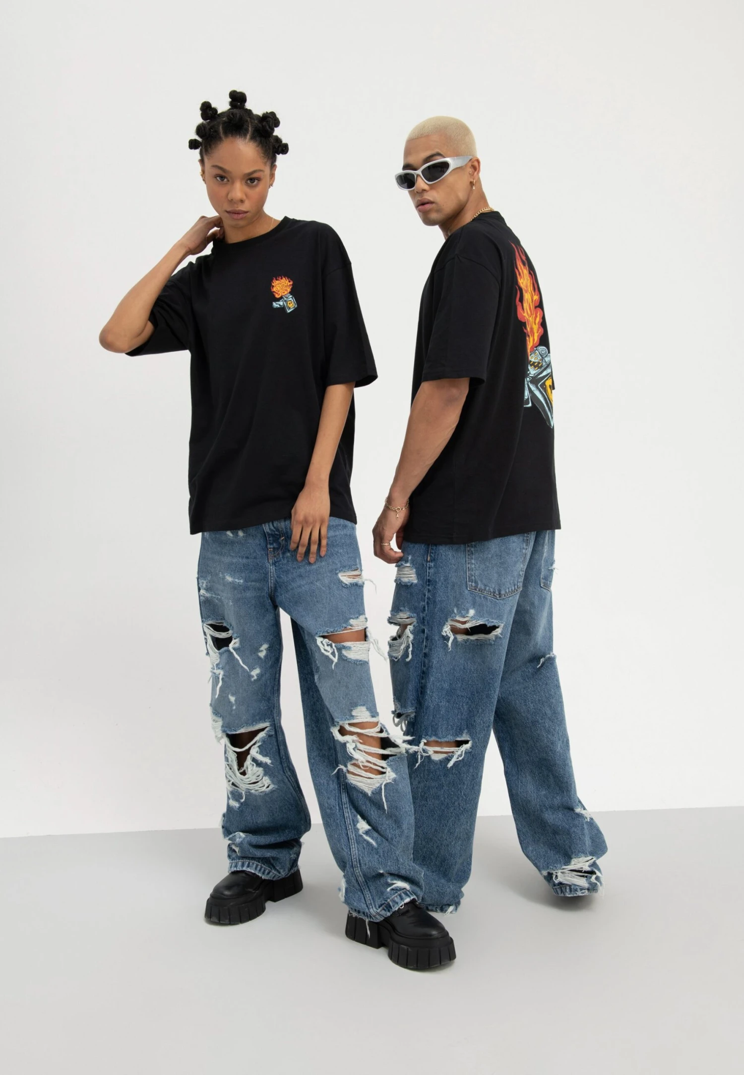 YOURTURN Unisex - Relaxed Fit Jeans - Light Blue Denim 2 YOURTURN Unisex - Relaxed Fit Jeans - Light Blue Denim - Afbeelding 2