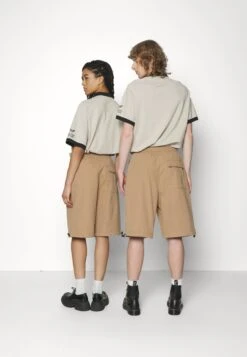 YOURTURN Multi Placement Polo - Poloshirt - Tan -YOURTURN Verkoopwinkel 61953aa3312347a185ed4fc52a1ba3b1