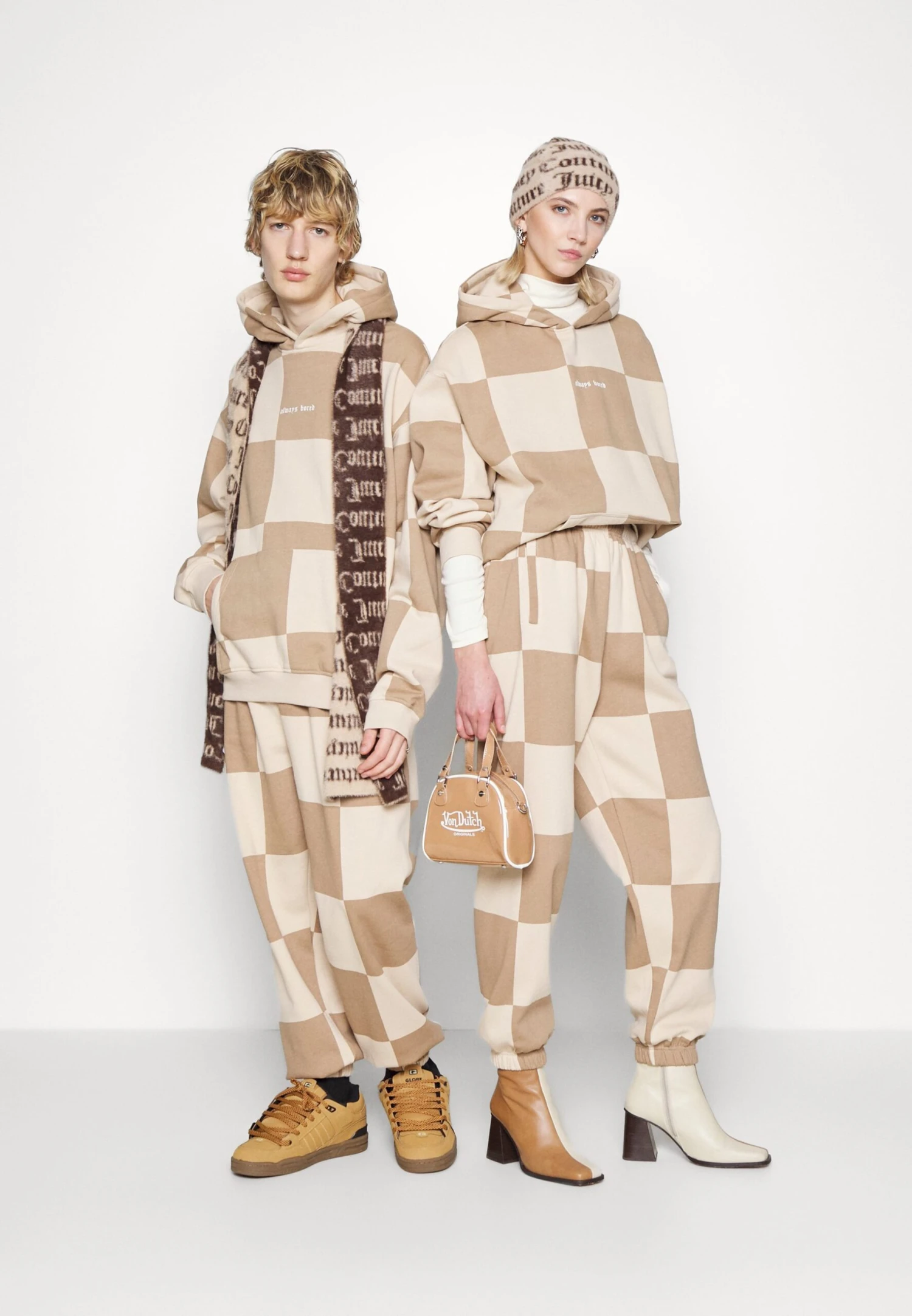 YOURTURN Unisex - Trainingsbroek - Beige 2 YOURTURN Unisex - Trainingsbroek - Beige - Afbeelding 2