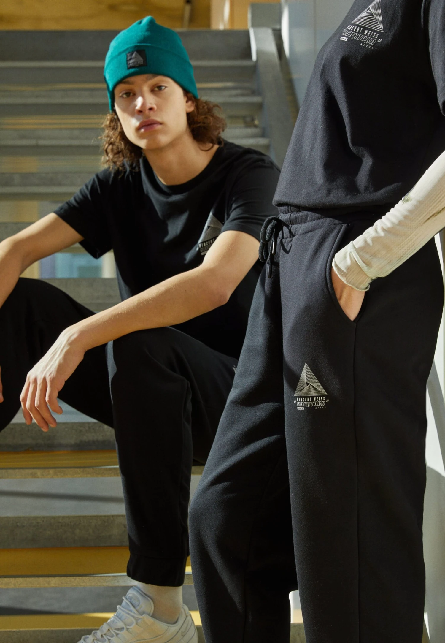 YOURTURN Wincent Weiss Basic - Trainingsbroek - Black 4 YOURTURN Wincent Weiss Basic - Trainingsbroek - Black - Afbeelding 4