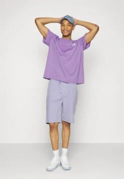 YOURTURN Unisex - T-Shirt Print - Lilac 10 YOURTURN Unisex - T-Shirt Print - Lilac -YOURTURN Verkoopwinkel 6e59cb89bc314a508347cf01577f68dd