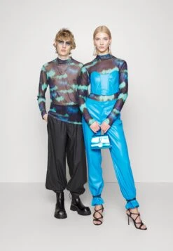 YOURTURN UNISEX - Longsleeve -YOURTURN Verkoopwinkel 71fc273709fd441b9d6f853cca414807