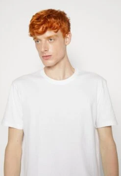 YOURTURN Unisex 5 Pack - T-Shirt Basic - White/Olive /Black -YOURTURN Verkoopwinkel 7c85d29ec58345ccadaac0e1b2022e8f