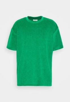 YOURTURN Unisex - T-Shirt Basic - Green 10 YOURTURN Unisex - T-Shirt Basic - Green -YOURTURN Verkoopwinkel 7d69fc35aab64469be2566efe24120e7