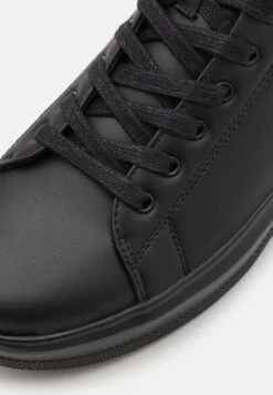 YOURTURN Unisex - Sneakers Hoog - Black 11 YOURTURN Unisex - Sneakers Hoog - Black -YOURTURN Verkoopwinkel 8176eee3a16e4a6a89e76ccf2220b4f3