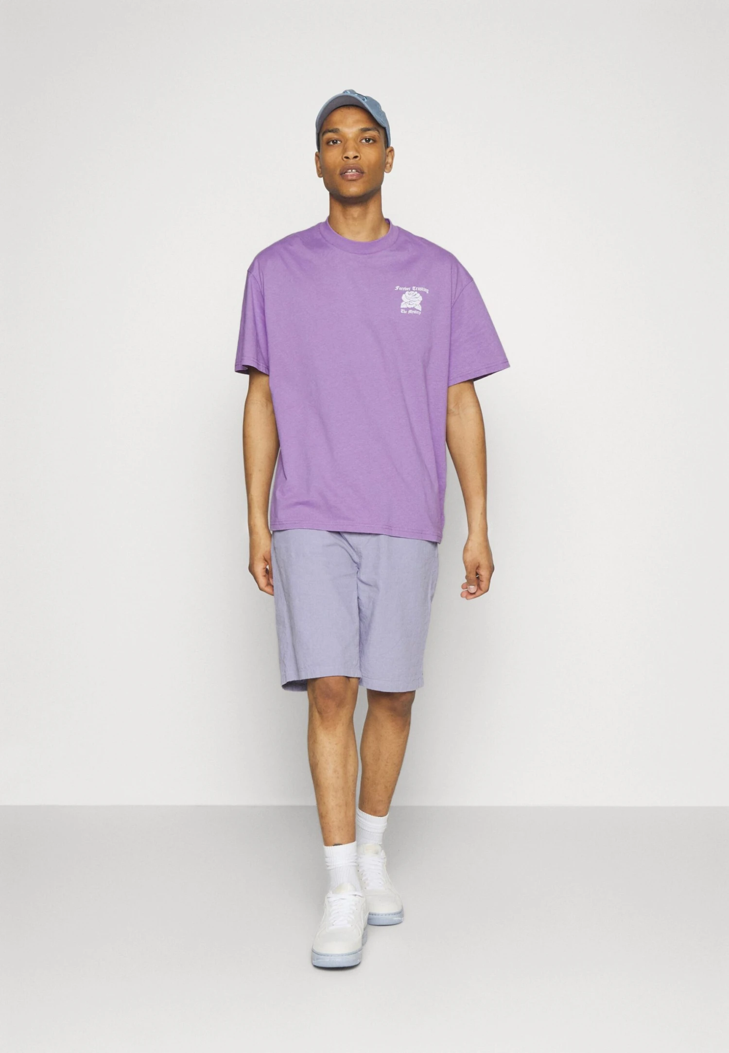 YOURTURN Unisex - T-Shirt Print - Lilac 2 YOURTURN Unisex - T-Shirt Print - Lilac - Afbeelding 2