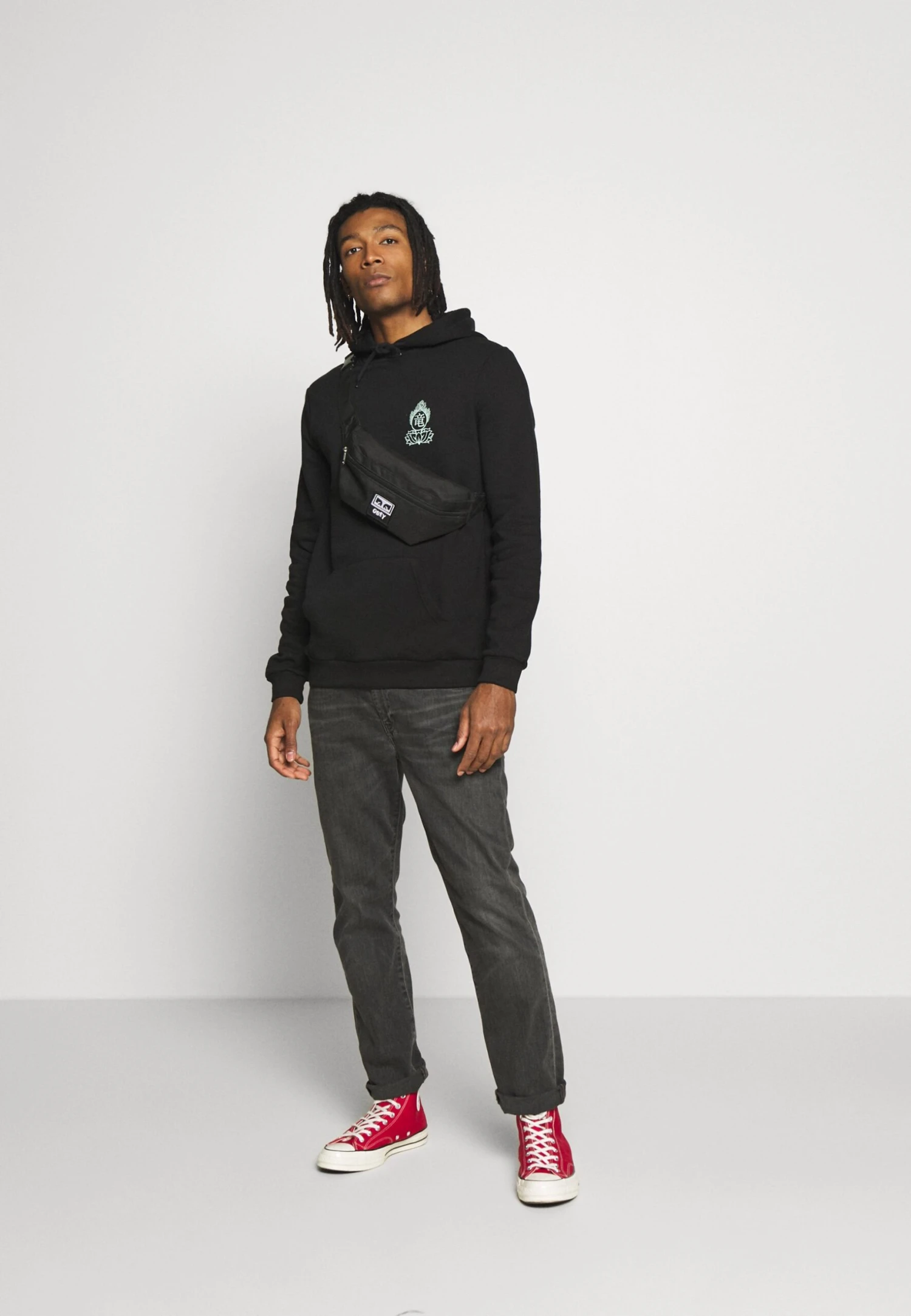 YOURTURN Hoodie - Black 2 YOURTURN Hoodie - Black - Afbeelding 2