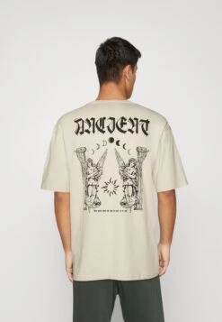 YOURTURN Unisex - T-Shirt Print - Off White -YOURTURN Verkoopwinkel 97e05c3b1bdd48a593f16abe9577188a