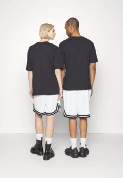 YOURTURN 3Pack Unisex - T-Shirt Basic - White/Mint/Black 12 YOURTURN 3Pack Unisex - T-Shirt Basic - White/Mint/Black -YOURTURN Verkoopwinkel 9f188e275fe34593adb4ad00ca9d4378