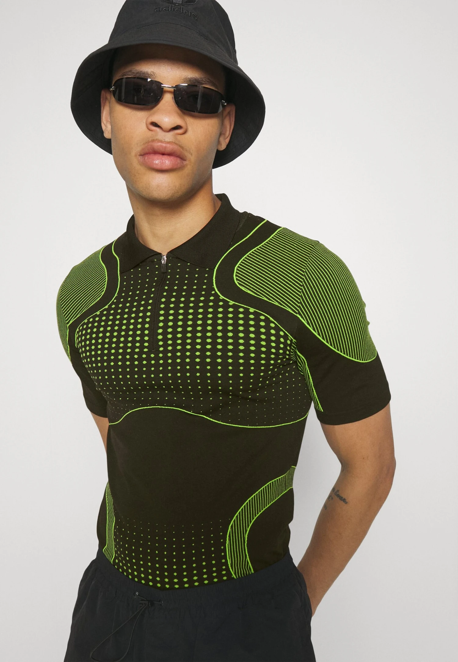 YOURTURN Unisex - Poloshirt - Black/Green 4 YOURTURN Unisex - Poloshirt - Black/Green - Afbeelding 4