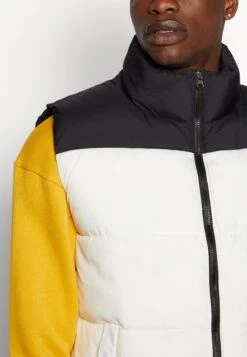 YOURTURN Puffer Vest Unisex - Bodywarmer - Black/White 11 YOURTURN Puffer Vest Unisex - Bodywarmer - Black/White -YOURTURN Verkoopwinkel aaaba2cee9a34ba4a8adb37d05c7cff6