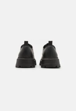 YOURTURN Unisex - Veterschoenen - Black -YOURTURN Verkoopwinkel aaae83047a954d1aab81392769433db6