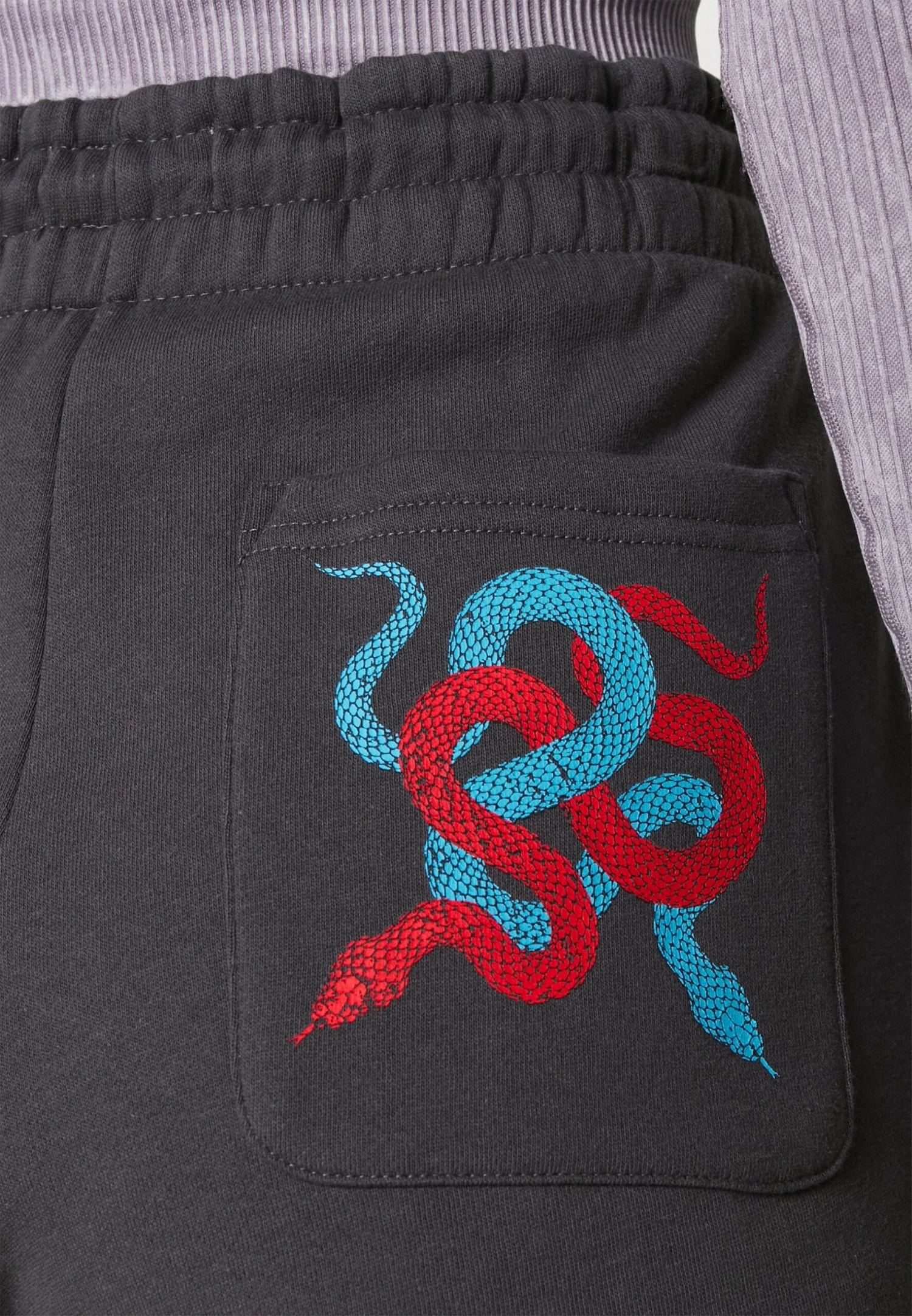 YOURTURN Graphic - Shorts - Dark Grey 6 YOURTURN Graphic - Shorts - Dark Grey - Afbeelding 6