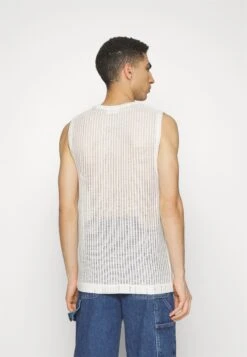 YOURTURN Unisex - Top - Off-White 8 YOURTURN Unisex - Top - Off-White -YOURTURN Verkoopwinkel b12df8554fb143788848ca3a5158cfae