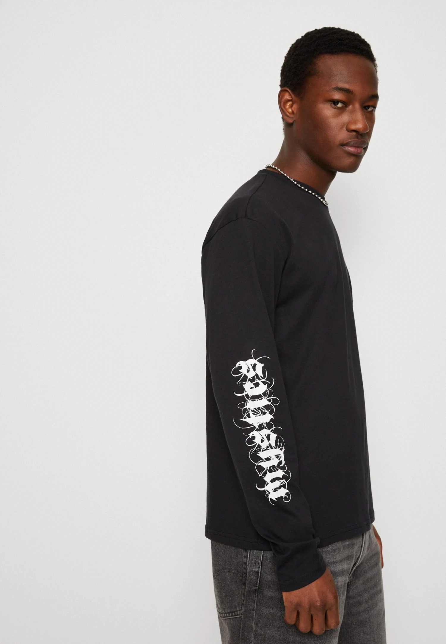 YOURTURN Unisex - Longsleeve - Black 4 YOURTURN Unisex - Longsleeve - Black - Afbeelding 4