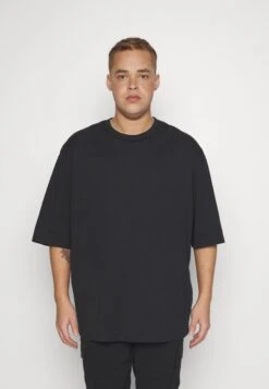 YOURTURN Unisex 3 Pack- T-Shirt Basic - White/Lilac/Black 16 YOURTURN Unisex 3 Pack- T-Shirt Basic - White/Lilac/Black -YOURTURN Verkoopwinkel c2e84dd8035b43efae40d15c87cd1b9b