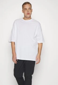 YOURTURN Unisex 3 Pack- T-Shirt Basic - White/Lilac/Black 19 YOURTURN Unisex 3 Pack- T-Shirt Basic - White/Lilac/Black -YOURTURN Verkoopwinkel cb9c9002ed3c48f39889fdf92ee7a70a