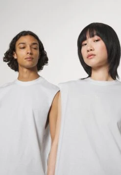 YOURTURN Unisex 2 Pack - Top - White, Black 14 YOURTURN Unisex 2 Pack - Top - White, Black -YOURTURN Verkoopwinkel d3a4027c44e84c578a170158298d5adc