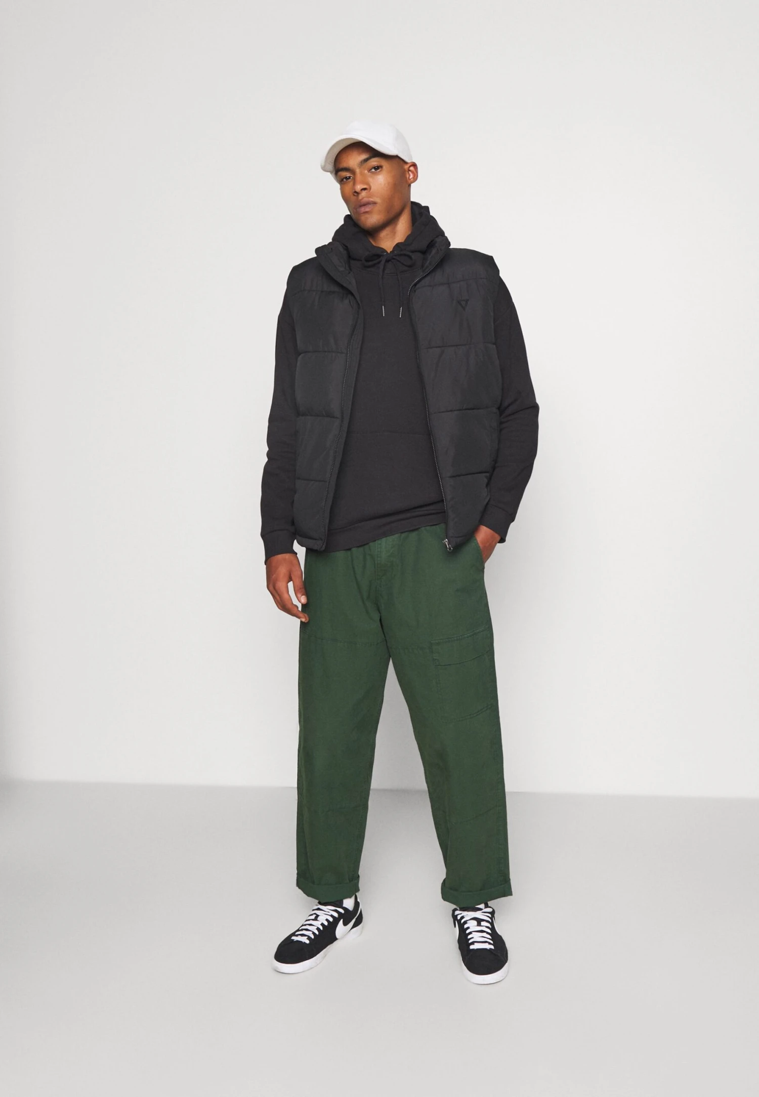 YOURTURN Puffer Vest Unisex - Bodywarmer - Black 2 YOURTURN Puffer Vest Unisex - Bodywarmer - Black - Afbeelding 2