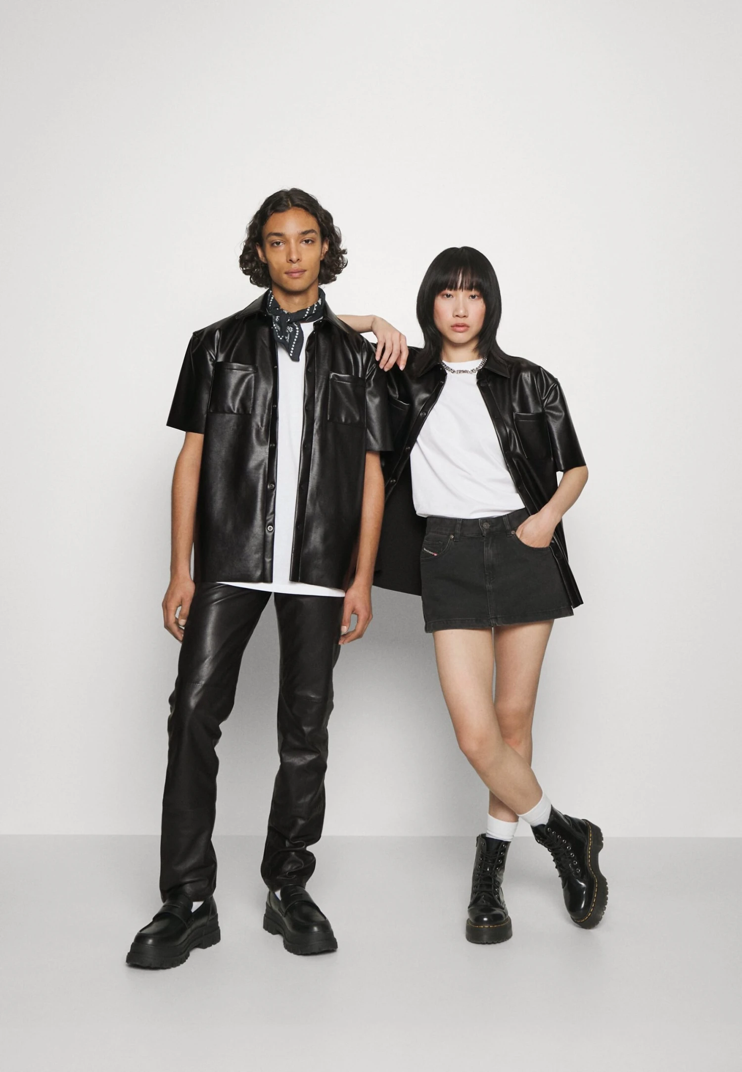 YOURTURN Unisex - Overhemdblouse - Black 2 YOURTURN Unisex - Overhemdblouse - Black - Afbeelding 2