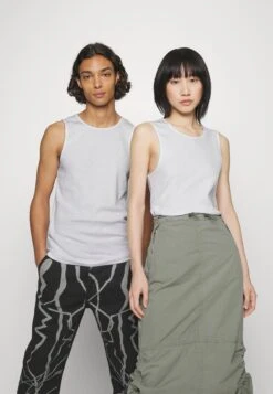 YOURTURN Slim Fit Ribbed Tank Unisex 2 Pack- Top - White/Black -YOURTURN Verkoopwinkel ed6da4cbd31a45fc9e399b3d51a92359