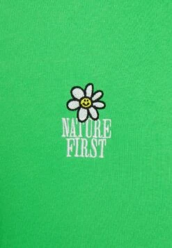 YOURTURN Sweater - Green 10 YOURTURN Sweater - Green -YOURTURN Verkoopwinkel f000a028e7fd4b53aa74cfe07ec7c117