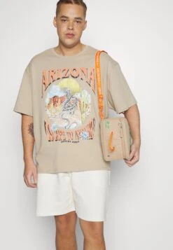 YOURTURN Unisex - T-Shirt Print - Beige -YOURTURN Verkoopwinkel f29c8ab954f9431ea279e67e74cf1e7f