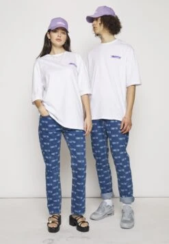 YOURTURN WincentWeiss Unisex - Straight Leg Jeans - Blue Denim 12 YOURTURN WincentWeiss Unisex - Straight Leg Jeans - Blue Denim -YOURTURN Verkoopwinkel f56197d552134c689de43db3e1375ac4