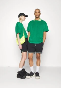 YOURTURN Unisex - Shorts - Black 9 YOURTURN Unisex - Shorts - Black -YOURTURN Verkoopwinkel fd2460ec65f44beeb1433f1de45cbfae